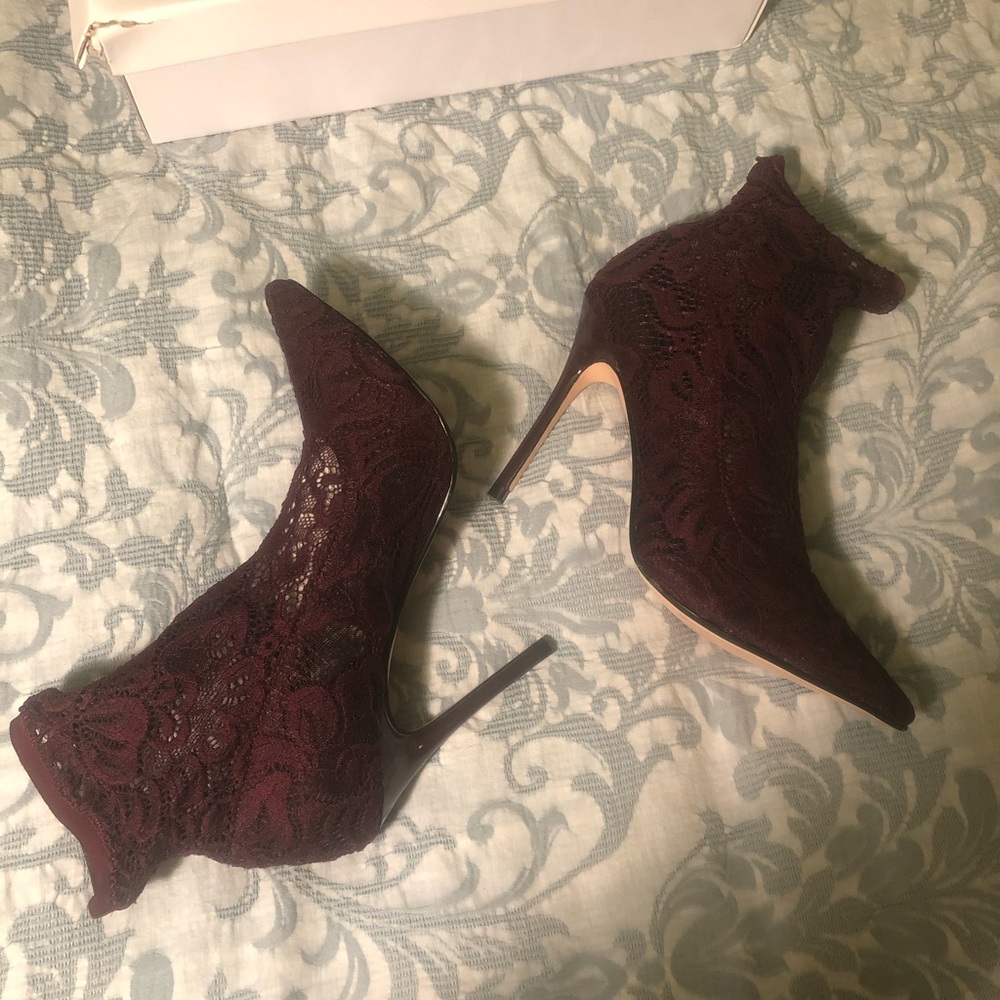 Steve Madden Aryana wine brand new shoes. Size:6,5